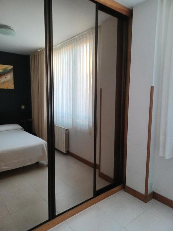 Apartamentos Playa De Portio リエンクレス エクステリア 写真
